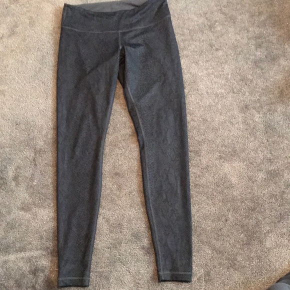 lululemon athletica Pants - Lulu lemon wunder under full length leggings